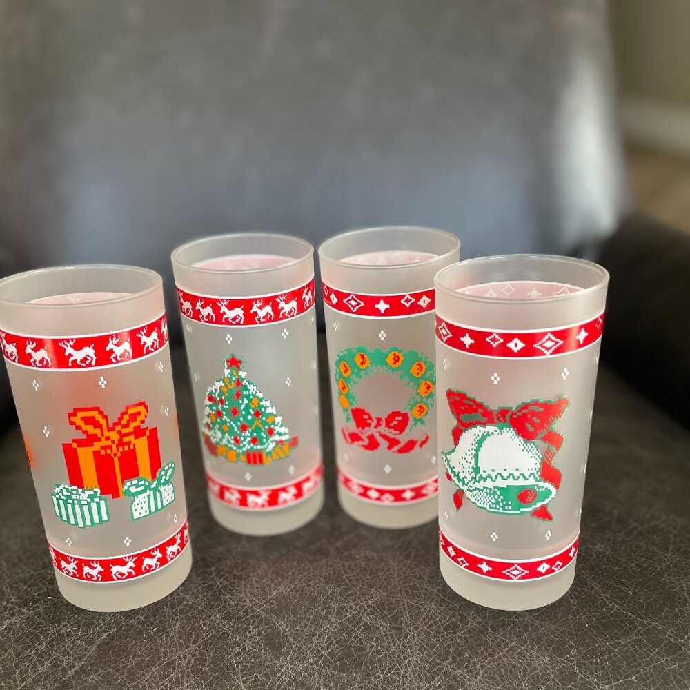 Frosted Holiday Tumblers(4)